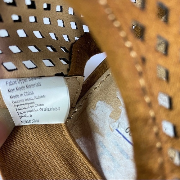 Diba Kubuli Tan Perforated Elastic Slingback Heeled Peeptoe Sandals - Picture 4 of 8